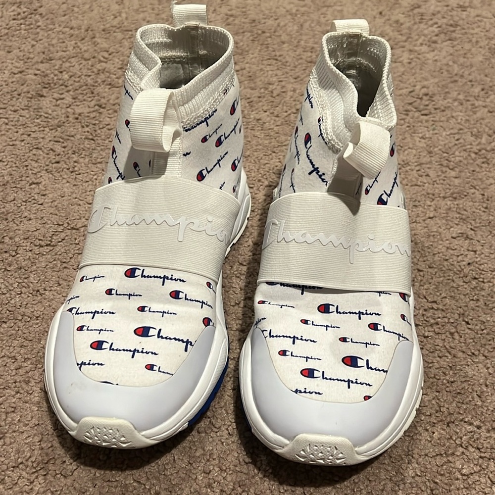 Champions woman shoe